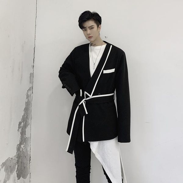 м-xxl!осень новая личность нерегулярный воротник дизайн корейский тонкий мужской костюм парикмахер молодежный блейзер, White;black
м-xxl!осень новая личность нерегулярный воротник дизайн корейский тонкий мужской костюм парикмахер молодежный блейзер, White;black