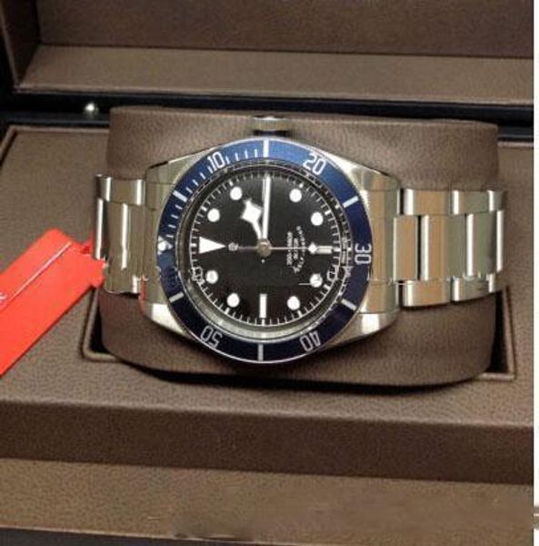 hol seller luxury watches automatic her1tage black bay 79220 box &paperwork mens watch men 's watches quality, Slivery;brown
hol seller luxury watches automatic her1tage black bay 79220 box &paperwork mens watch men 's watches quality, Slivery;brown