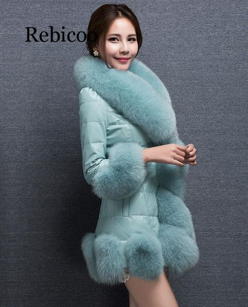 2019 new european imitation fur stitching in the long sheep skin down cotton padded faux fur coat, Black
2019 new european imitation fur stitching in the long sheep skin down cotton padded faux fur coat, Black