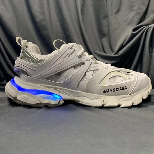 2020 latest style fashion luxury casual sports running shoes increasing shoes basketball men and women flat shoes white dhl, Black
2020 latest style fashion luxury casual sports running shoes increasing shoes basketball men and women flat shoes white dhl, Black