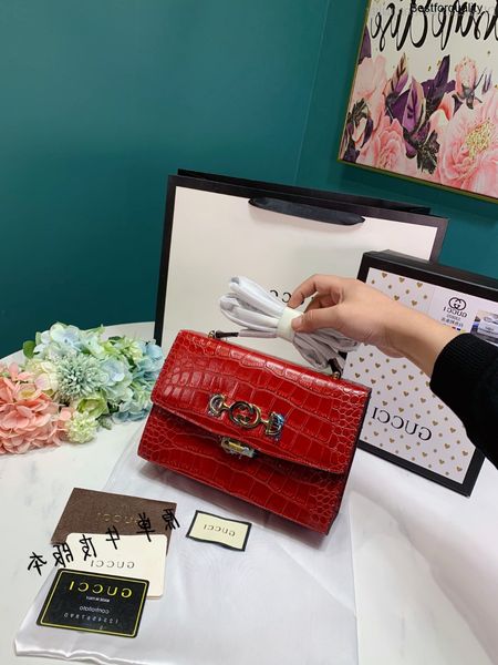 female messenger bag package chain shoulder small square latest braided leather strip large capacity bag handbags cross body bags 2u1a
female messenger bag package chain shoulder small square latest braided leather strip large capacity bag handbags cross body bags 2u1a