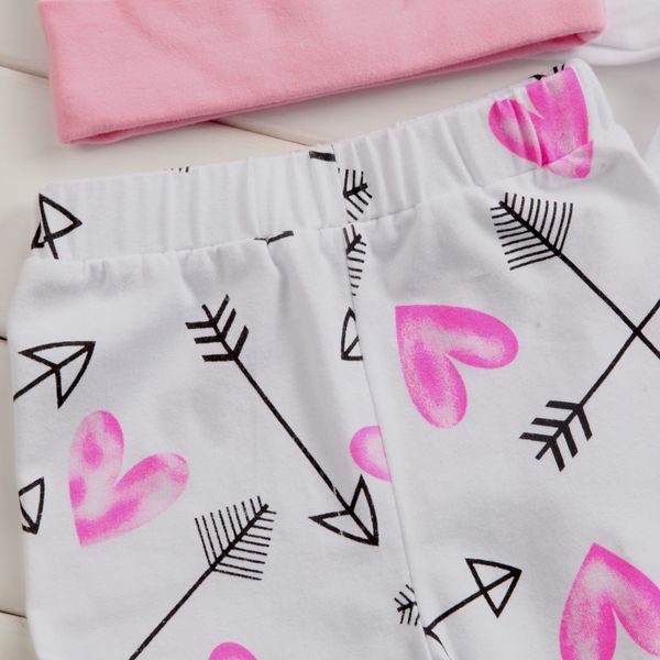 4pcs set newborn baby boy girl clothes long sleeve letter print romper +long pant trouser headband hat outfit arrow clothing, White
4pcs set newborn baby boy girl clothes long sleeve letter print romper +long pant trouser headband hat outfit arrow clothing, White