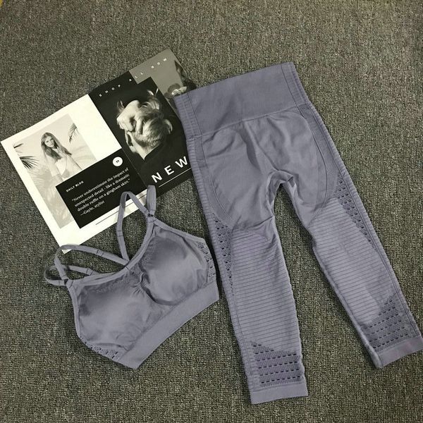 2pcs йога set strappy bra + высокая талия энергия бесшовная capris женщины tracksuit gym фитнес одежда йога леггинсы брюки спортивная
2pcs йога set strappy bra + высокая талия энергия бесшовная capris женщины tracksuit gym фитнес одежда йога леггинсы брюки спортивная