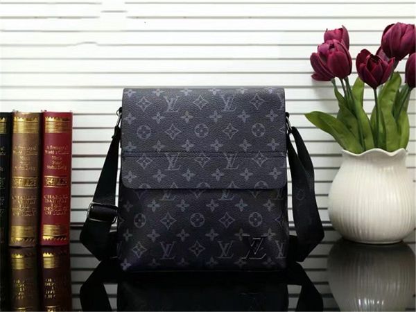 2020 international luxury designer designer custom fashion handbag high-end classic messenger handbag 4634
2020 international luxury designer designer custom fashion handbag high-end classic messenger handbag 4634