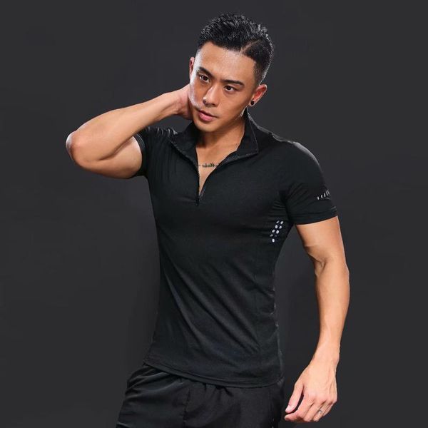 2020 gym sport t shirt men rashgard quick drying fit running t shirt men fitness tshirt elastic sport basketball tshirt, Black;blue 
2020 gym sport t shirt men rashgard quick drying fit running t shirt men fitness tshirt elastic sport basketball tshirt, Black;blue