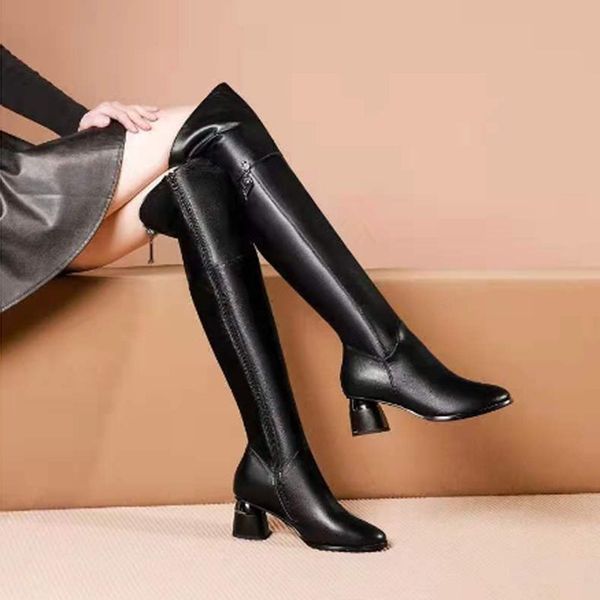 qiu dong new style europe and the united states full head cowhair female boots medium heel thick heel high knee high boots, Black
qiu dong new style europe and the united states full head cowhair female boots medium heel thick heel high knee high boots, Black
