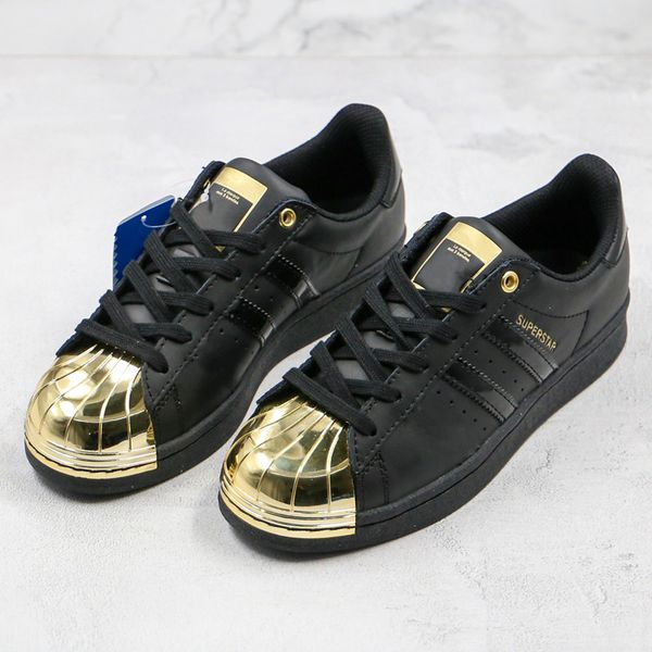2020 new superstar black gold superstars shell head gold foil sneakers super star women men sport casual shoes eur size 35.5-45, White;red
2020 new superstar black gold superstars shell head gold foil sneakers super star women men sport casual shoes eur size 35.5-45, White;red
