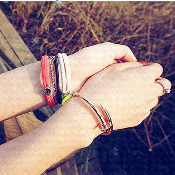 Screws Nail Cuff Bangles Copper Love Bracelets For Women Gold Pulsera Jewelry Stainless Steel Screw Bracelet Pulseiras Femininas
Screws Nail Cuff Bangles Copper Love Bracelets For Women Gold Pulsera Jewelry Stainless Steel Screw Bracelet Pulseiras Femininas