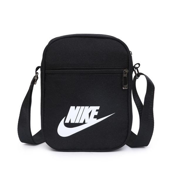 2020 роскошных мужчины женщина плеча сумки мода crossbody сумка марка талия сумка fanny pack открытого sport pack сообщение сумка b102485k 
2020 роскошных мужчины женщина плеча сумки мода crossbody сумка марка талия сумка fanny pack открытого sport pack сообщение сумка b102485k