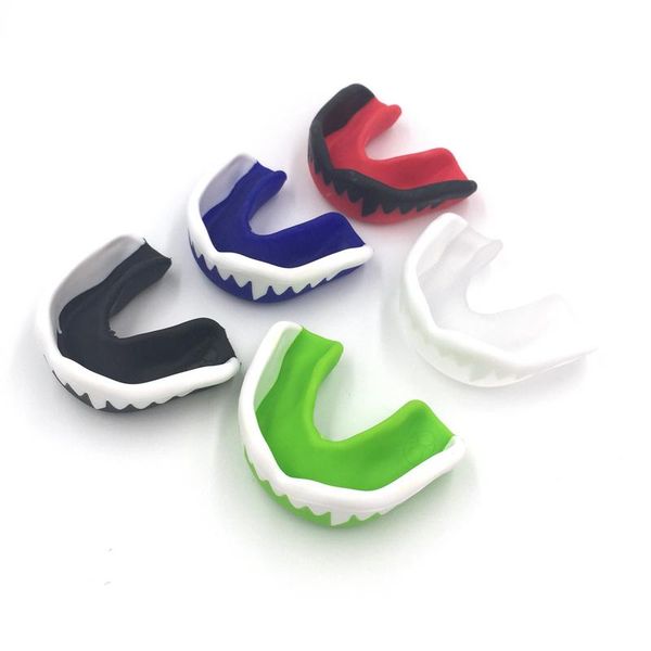 mouthguard mouth guard oral teeth protect boxing sports mma football basketball karate muay safety protector
mouthguard mouth guard oral teeth protect boxing sports mma football basketball karate muay safety protector