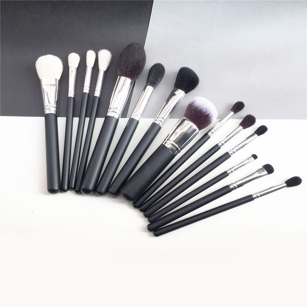 mo 14-pieces brush set (m104 m330 m401 m422 m438 m439 m500 m503 m504 m505 m508 m511 m521 m523) quality beauty makeup brush blender
mo 14-pieces brush set (m104 m330 m401 m422 m438 m439 m500 m503 m504 m505 m508 m511 m521 m523) quality beauty makeup brush blender
