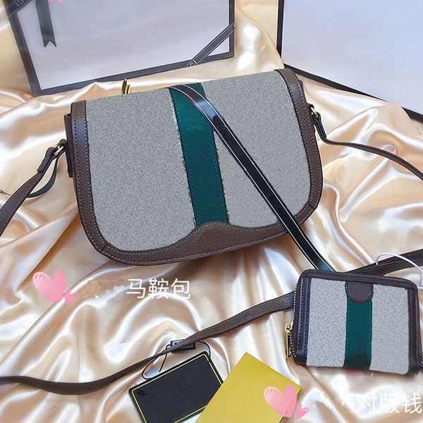 new fashion woman small wallet shoulder bags leather lady bag coin pouch passport holder quality wallet ing
new fashion woman small wallet shoulder bags leather lady bag coin pouch passport holder quality wallet ing