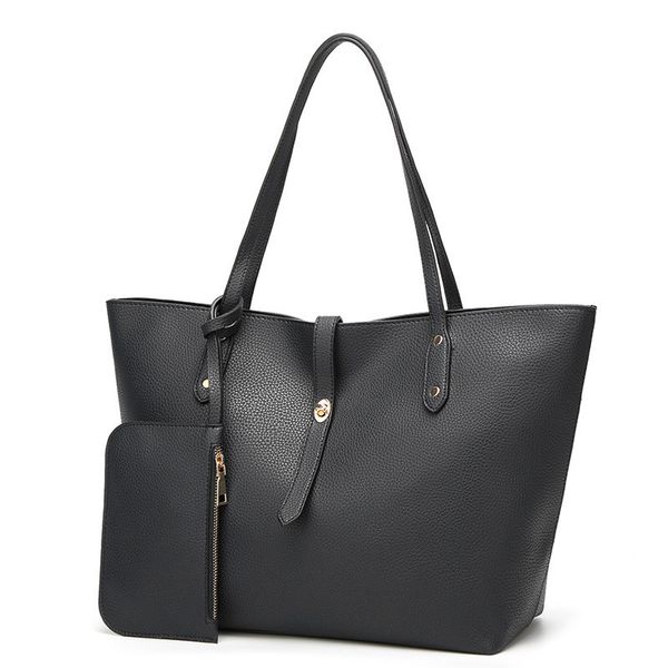 new women's bag version of the handbag fashion casual large capacity shoulder messenger handbag soft leather bag
new women's bag version of the handbag fashion casual large capacity shoulder messenger handbag soft leather bag