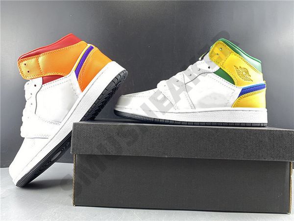 2020 1 1s playful white court purple-spirit basketball shoes sport designer shoes fashion athletic trainers sneakers with box 554725-128
2020 1 1s playful white court purple-spirit basketball shoes sport designer shoes fashion athletic trainers sneakers with box 554725-128