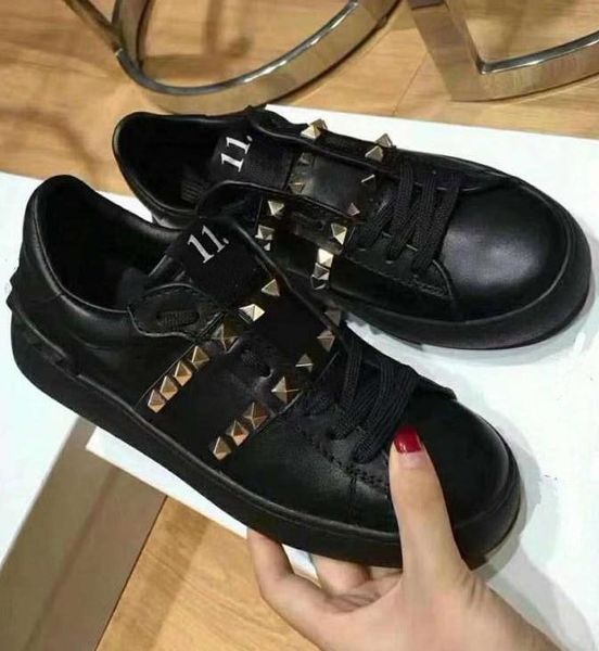 5a women&men 6728200 untitled studs casual sneaker shoes,special label with number 11,rubber sole with stud,size 35-44,dhl ing, Black
5a women&men 6728200 untitled studs casual sneaker shoes,special label with number 11,rubber sole with stud,size 35-44,dhl ing, Black