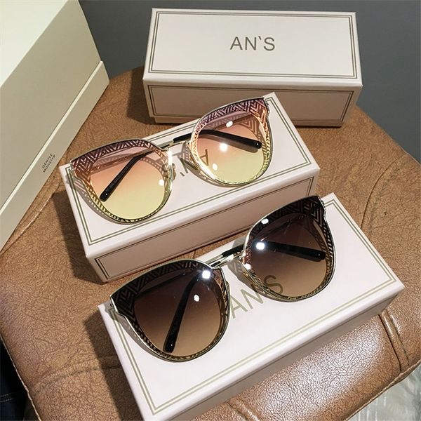 ms new sunglasses women oversized eyewear 2019 gradient brown pink rimless sun glasses for female gift brand designer uv400, White;black
ms new sunglasses women oversized eyewear 2019 gradient brown pink rimless sun glasses for female gift brand designer uv400, White;black