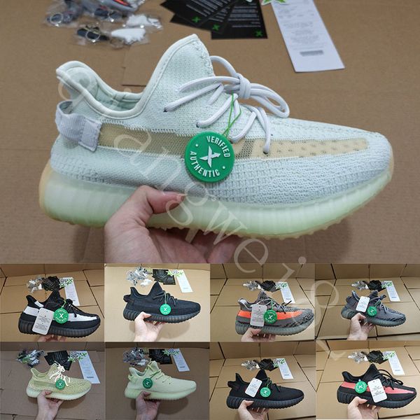 2020 triple designer shoes for men women platform sneakers black white bred mens trainers fashion sports sneakers outdoor casual shoe, White;red
2020 triple designer shoes for men women platform sneakers black white bred mens trainers fashion sports sneakers outdoor casual shoe, White;red