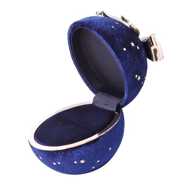 velvet jewelry box bowknot rings pendant display organizer gift box, Black;white
velvet jewelry box bowknot rings pendant display organizer gift box, Black;white