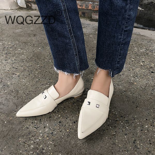 100% genuine leather loafers women lazy shoes comfortable soft flat shoes women casual ladies, Black
100% genuine leather loafers women lazy shoes comfortable soft flat shoes women casual ladies, Black