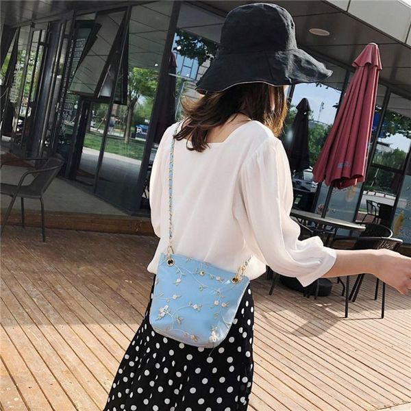 women bags 2020 beach lace embroid bucket bag casual handbag crossbody messenger bag casual tote sac bolsa feminina 2.18
women bags 2020 beach lace embroid bucket bag casual handbag crossbody messenger bag casual tote sac bolsa feminina 2.18