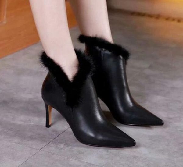 new arrival womens high heel .5cm snow winter ankle cashmere mink hair leather booties sz35-39, Black
new arrival womens high heel .5cm snow winter ankle cashmere mink hair leather booties sz35-39, Black
