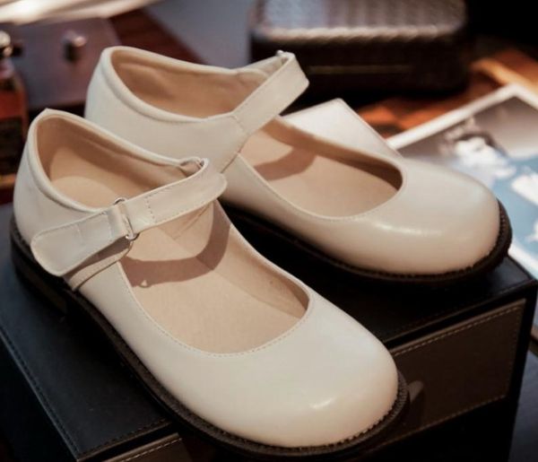 women's shoes in spring and autumn flat bottom round head shallow mouth, Black 
women's shoes in spring and autumn flat bottom round head shallow mouth, Black