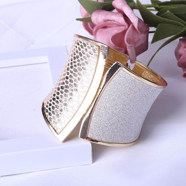 retro popular ethnic style fashion personality open metal bracelet geometric irregular plating frosted for women's bracelet, Black
retro popular ethnic style fashion personality open metal bracelet geometric irregular plating frosted for women's bracelet, Black