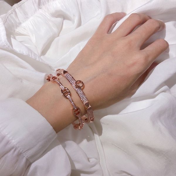 women bracelets full diamond pig nose double bracelet 2020 new bracelet bracelet wristband factory direct sales, Silver
women bracelets full diamond pig nose double bracelet 2020 new bracelet bracelet wristband factory direct sales, Silver