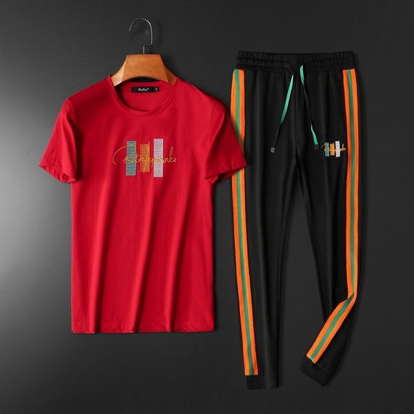 2020 summer new mens two-piece short-sleeve t-shirt casual sports letter embroidered t-shirt+long pant set mens tracksuits high quality, Gray
2020 summer new mens two-piece short-sleeve t-shirt casual sports letter embroidered t-shirt+long pant set mens tracksuits high quality, Gray