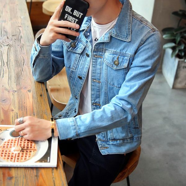 men's jackets 2021 autumn and winter light blue denim jacket men, Black;brown
men's jackets 2021 autumn and winter light blue denim jacket men, Black;brown