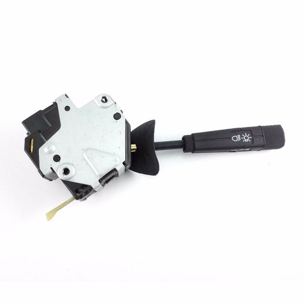 Новый индикаторный выключатель для Renault Comut R5 R4 510032716601 7700710407 7701349718 7700767794
Новый индикаторный выключатель для Renault Comut R5 R4 510032716601 7700710407 7701349718 7700767794