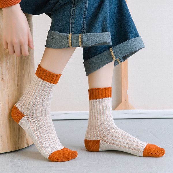 casual socks women cotton stripe two-color stitching socks keep slim comfortable breathable retro female mid, Black;white
casual socks women cotton stripe two-color stitching socks keep slim comfortable breathable retro female mid, Black;white