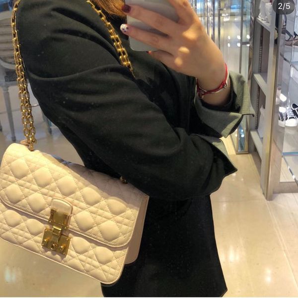 raddic clamshell crossbody bag metal lock ins tide street fashion black and white red powder women couple shoulder bag tsysbb009
raddic clamshell crossbody bag metal lock ins tide street fashion black and white red powder women couple shoulder bag tsysbb009
