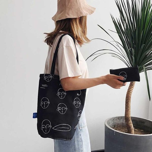 handbag woman school bag for teenager girls canvas bag retro shoulder bucket face print portable hip shopping bolso mujer
handbag woman school bag for teenager girls canvas bag retro shoulder bucket face print portable hip shopping bolso mujer