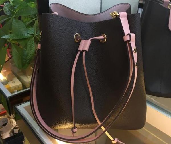 Fashion genuine leather bucket bag women famous designer Drawstring handbags flower printing crossbody purse 3 color
Fashion genuine leather bucket bag women famous designer Drawstring handbags flower printing crossbody purse 3 color