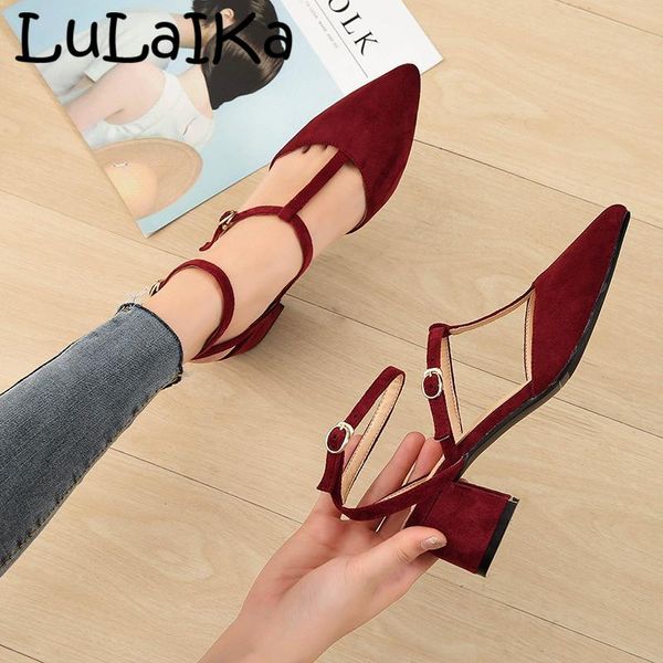 2020 spring autumn new ladies suede pointed hollow sandals thick heel shallow mouth t buckle fashion party high heels 4cm, Black
2020 spring autumn new ladies suede pointed hollow sandals thick heel shallow mouth t buckle fashion party high heels 4cm, Black