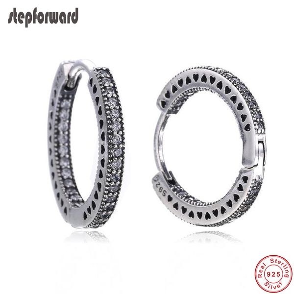 trendy good quality classic vintage 925 sterling silver small hearts of earring hoops, Golden
trendy good quality classic vintage 925 sterling silver small hearts of earring hoops, Golden