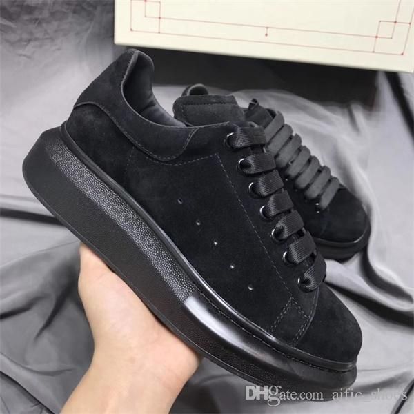 luxury men black white leather platform sneaker 100% calfskin designer shoes women lace-up running trainers party wedding shoes with box
luxury men black white leather platform sneaker 100% calfskin designer shoes women lace-up running trainers party wedding shoes with box