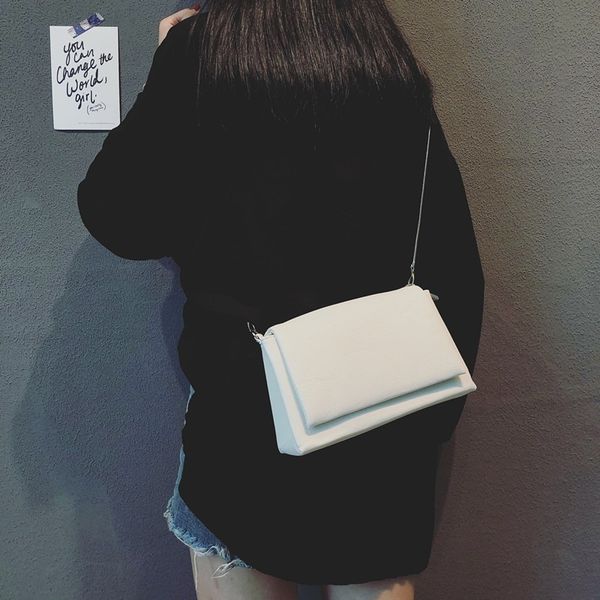 2020 new women's shoulder bag korean version of the solid color messenger bag fashion wild ladies shoulder
2020 new women's shoulder bag korean version of the solid color messenger bag fashion wild ladies shoulder