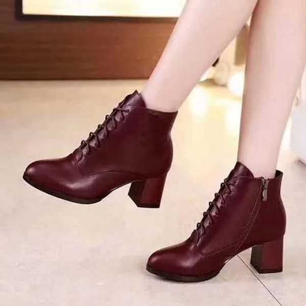 with box sneaker casual shoes trainers fashion sports shoes trainers shoes for woman dhl by toy99 xne2304, Black;red
with box sneaker casual shoes trainers fashion sports shoes trainers shoes for woman dhl by toy99 xne2304, Black;red