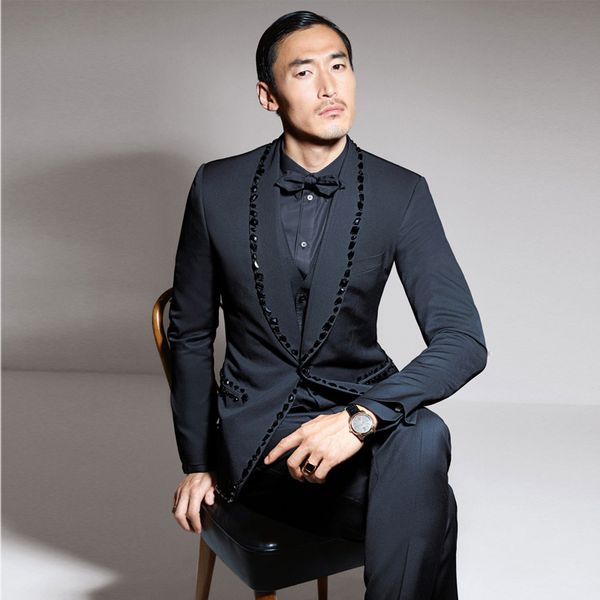 fashion beaded three pieces slim fit mens suits wedding grooms tuxedos shawl lapel formal blazer rhinestones prom suit jacket vest and pants, Black;gray
fashion beaded three pieces slim fit mens suits wedding grooms tuxedos shawl lapel formal blazer rhinestones prom suit jacket vest and pants, Black;gray