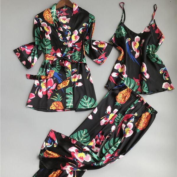 2019 весна новый дизайн из трех частей атласная пижама наборы халат + топы + брюки летний дом одежда пижама женские пижамы женские, Black;red
2019 весна новый дизайн из трех частей атласная пижама наборы халат + топы + брюки летний дом одежда пижама женские пижамы женские, Black;red