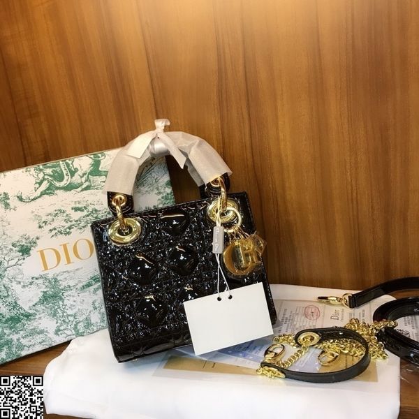 women handbags casual streetwear bag for women patent leather bag adds casual touch to casual wear size: 16cmnew, Black
women handbags casual streetwear bag for women patent leather bag adds casual touch to casual wear size: 16cmnew, Black