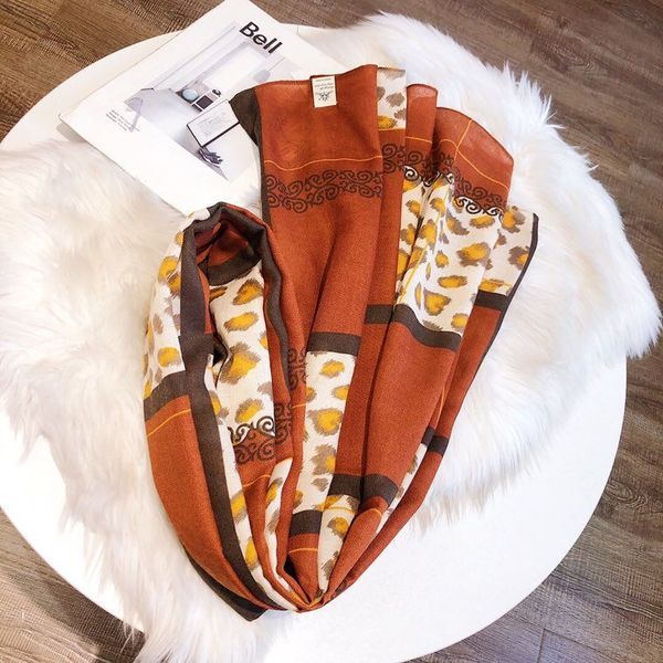 luxury fashion designer silk scarf women's luxury spring winter summer shawl scarf brand with box, Blue;gray
luxury fashion designer silk scarf women's luxury spring winter summer shawl scarf brand with box, Blue;gray