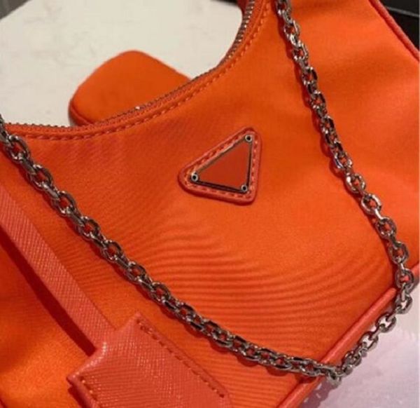 cross body bags messenger 2 pc with box shoulder cross-body bag zipper lady chest chain sac tote
cross body bags messenger 2 pc with box shoulder cross-body bag zipper lady chest chain sac tote