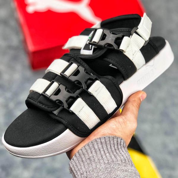 brand new designer flip flops slippers casual shoes men designer slippers women slippers hip hop street sandals size 40-45, Black
brand new designer flip flops slippers casual shoes men designer slippers women slippers hip hop street sandals size 40-45, Black