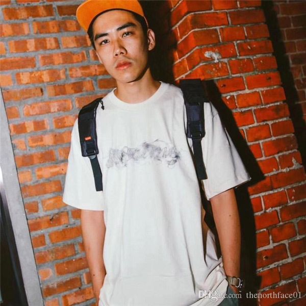 19fw box logo smoke tee men women summer t shirt hip hop mens designer t shirt short sleeve size s-xl, White;black
19fw box logo smoke tee men women summer t shirt hip hop mens designer t shirt short sleeve size s-xl, White;black