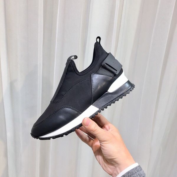 2018 роскошные дизайнерские туфли VNR вязать повседневные женщины мужчины кроссовки из натуральной кожи мятой овчины арена на шнуровке роскошные кроссовки Shoes35-46 
2018 роскошные дизайнерские туфли VNR вязать повседневные женщины мужчины кроссовки из натуральной кожи мятой овчины арена на шнуровке роскошные кроссовки Shoes35-46