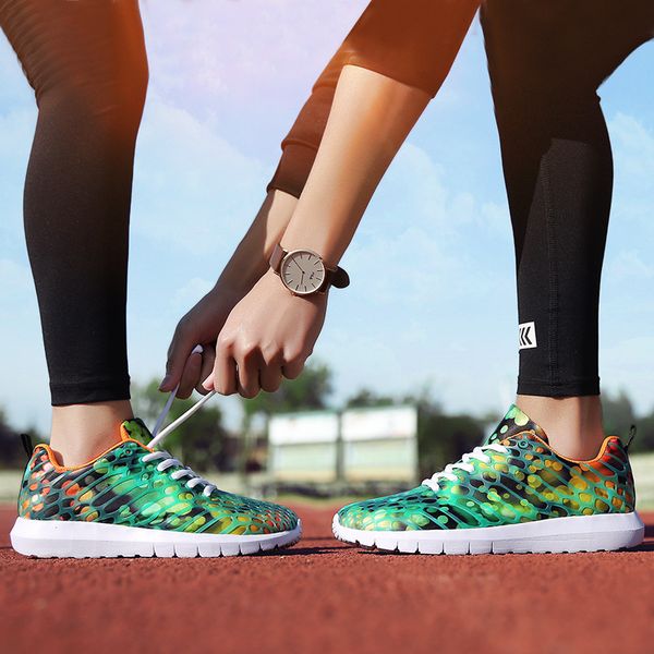 summer autumn new breathable couple sports shoes women's shoes korean version of the tide camouflage mesh men's casual shose
summer autumn new breathable couple sports shoes women's shoes korean version of the tide camouflage mesh men's casual shose