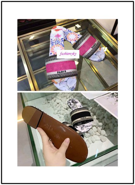 fashion new dazzle flowers women slippers sandals flat designer shoes slide dazzle flowers embroidery sandal floral striped, Black 
fashion new dazzle flowers women slippers sandals flat designer shoes slide dazzle flowers embroidery sandal floral striped, Black